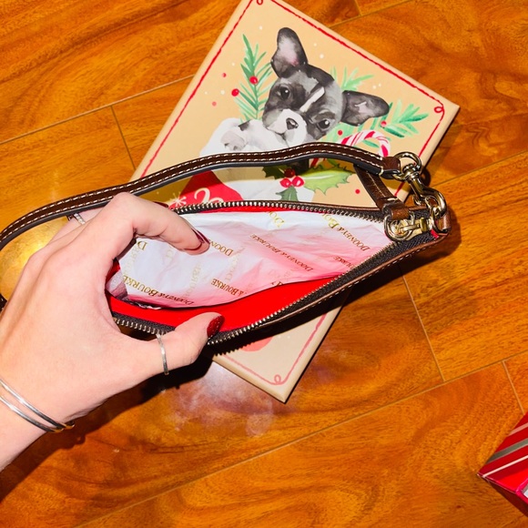 Dooney & Bourke Croc Embossed Leather Clutch - Picture 3 of 3